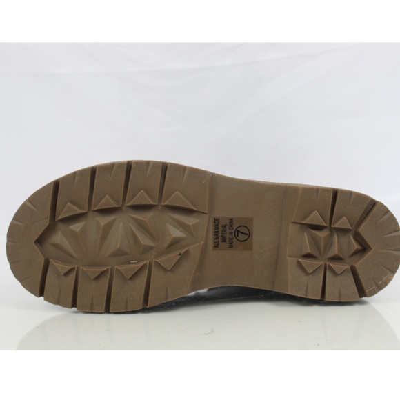 Black Faux Leather Lace Up Lug Sole Military Boot - Picture 5 of 8